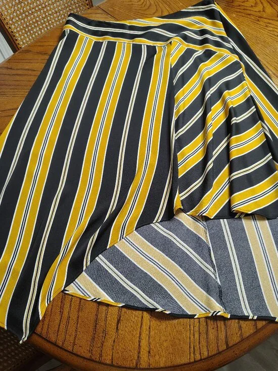 Dressy, Flowy, Skirt with Zipper - Picture 1 of 4